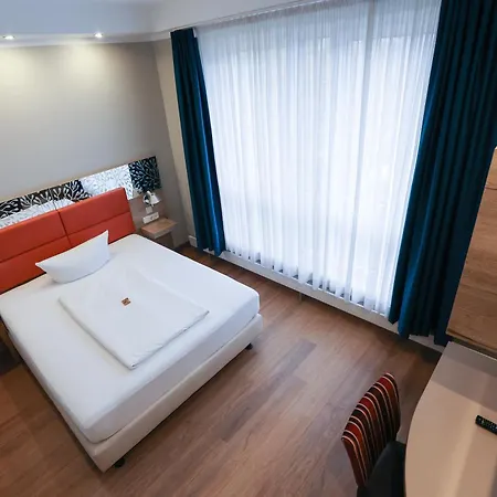 Blaubeurer Tor Tatil Evi *